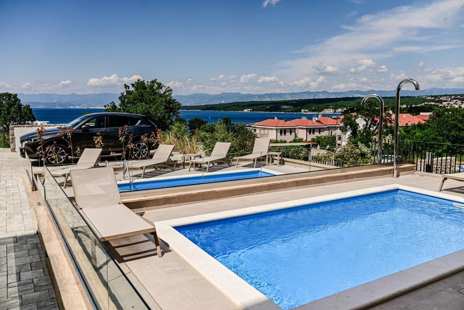 Apartments Sea & Stone Malinska Buitenkant foto